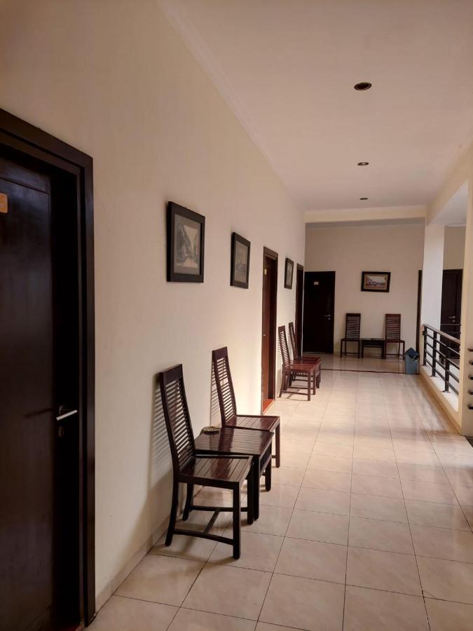 The Kirana Purnama Semarang Hotel Luaran gambar